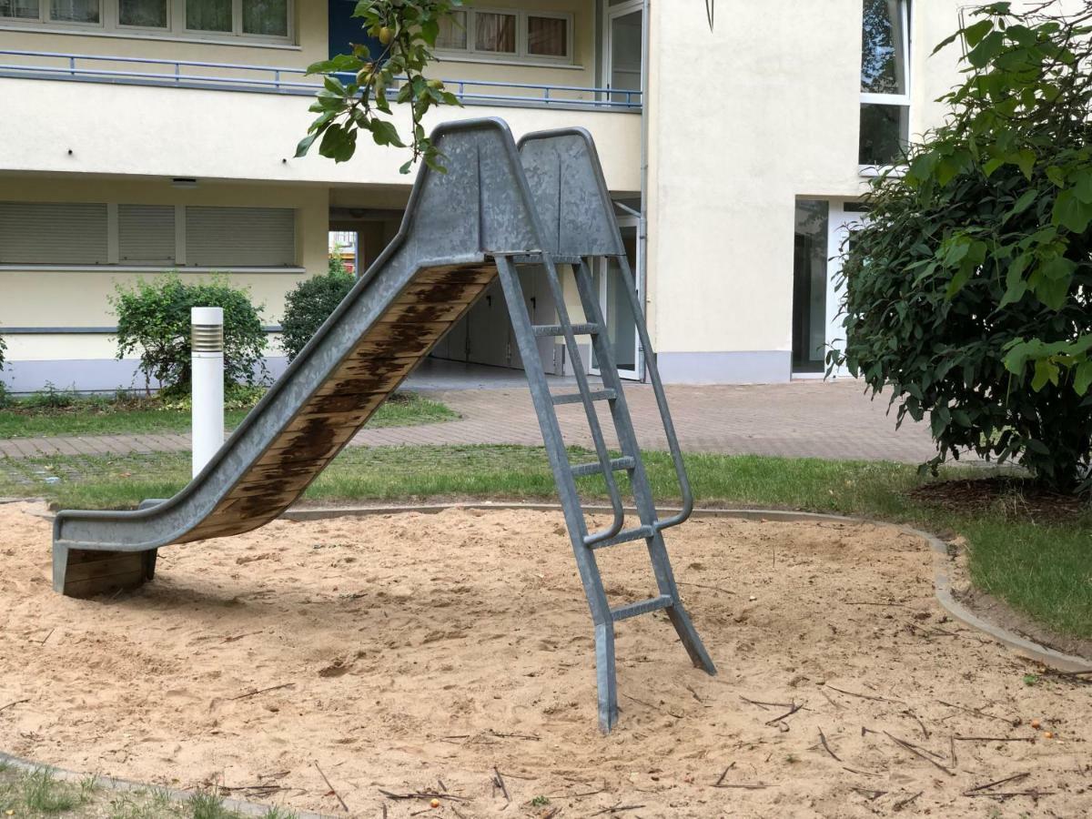 Sonnige Im Zentrum Mit Terrasse U Tiefgarage - Netflix & Prime Apartment
